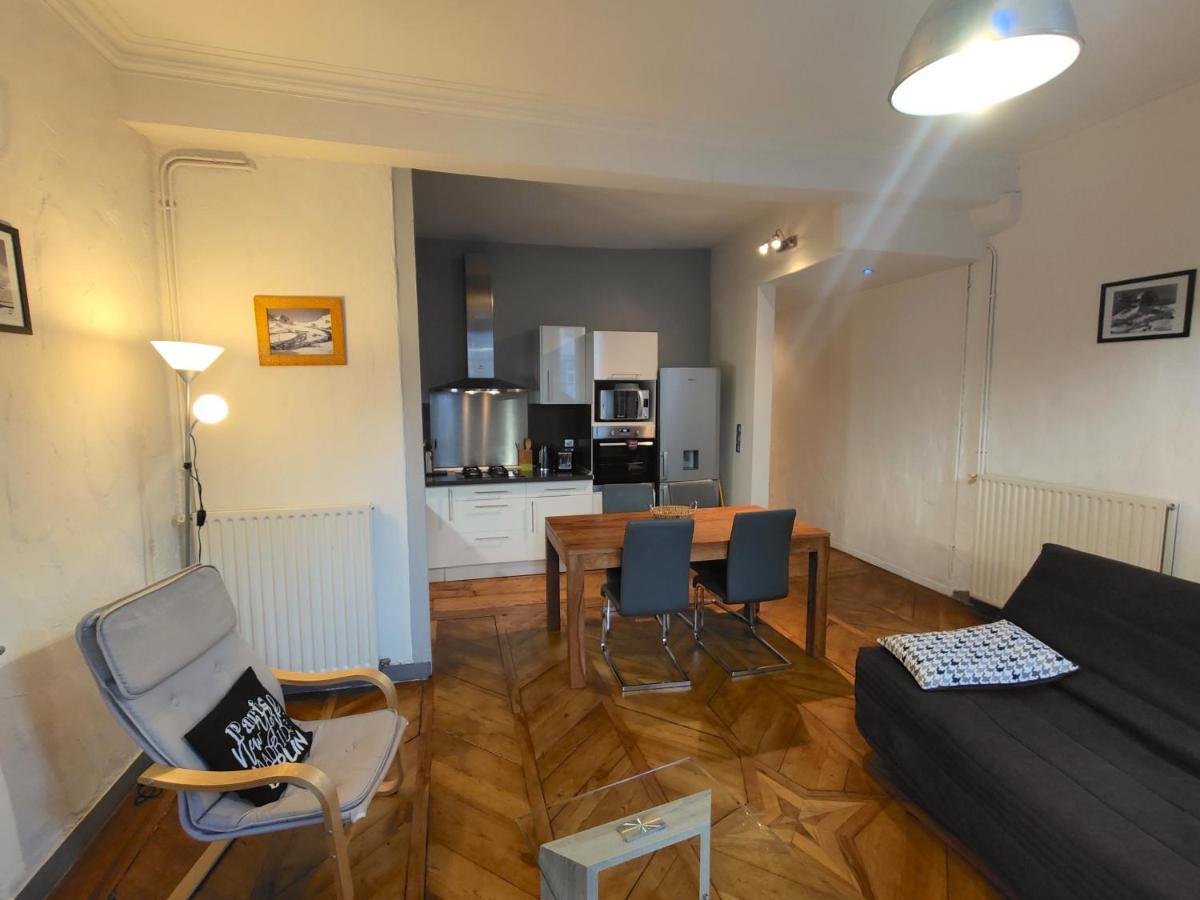 Appartement Centre-Ville Pour Sejour Et Cure บาญเญอ-เดอ-บีกอร์ ภายนอก รูปภาพ