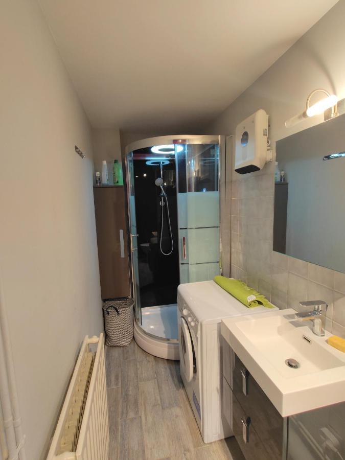 Appartement Centre-Ville Pour Sejour Et Cure บาญเญอ-เดอ-บีกอร์ ภายนอก รูปภาพ